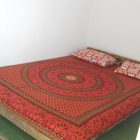Отель Arambol Hospitality Red Rock Экстерьер фото
